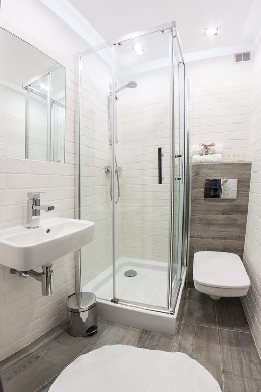 Hotel Oaza Golina  Bagian luar foto