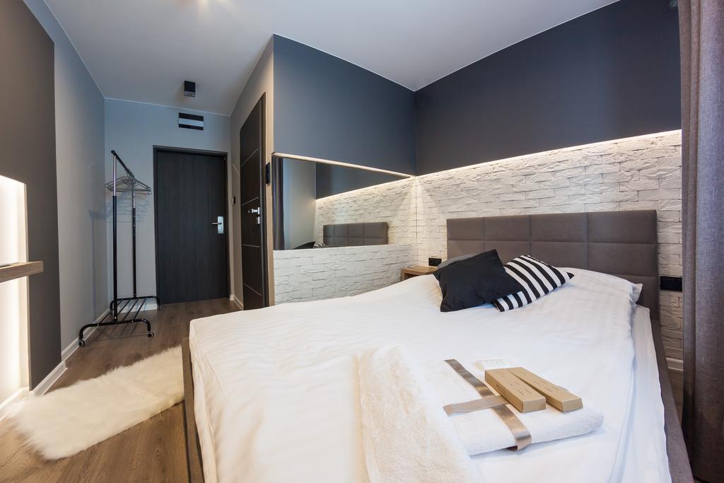 Hotel Oaza Golina  Bagian luar foto